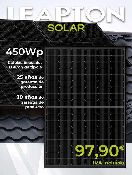 Panel solar Leapton Solar 450Wp, células Topcon Bifacial tipo N, con una garantía de producto de 25 años y una garantía de rendimiento de 30 años a un precio de 97,90 € IVA incl. sobre un fondo de árbol de Navidad.